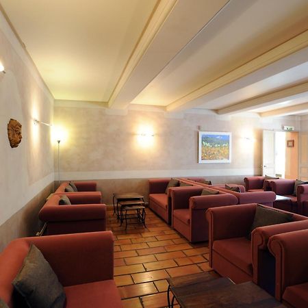 Societe Hoteliere De Montmirail Жигондас Экстерьер фото