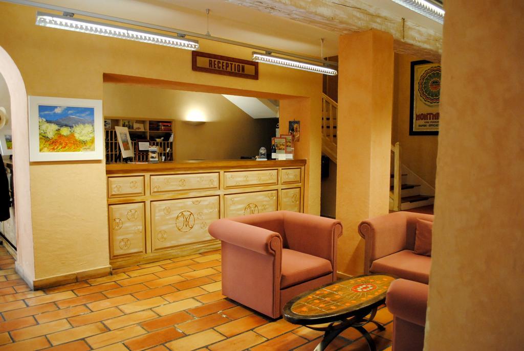 Societe Hoteliere De Montmirail Жигондас Экстерьер фото